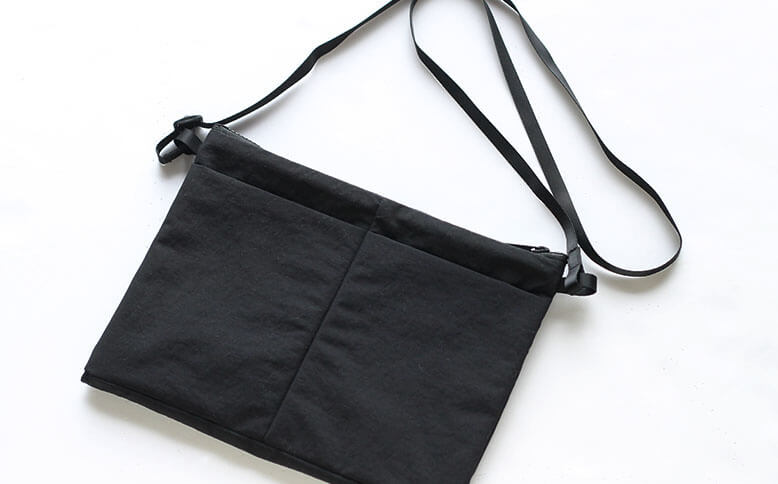 NIZYU KANO／LIGHT NYLON サコッシュS
