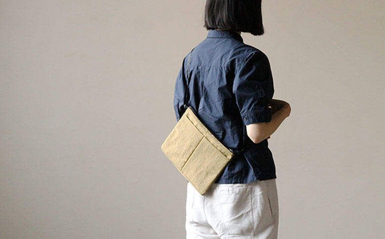 NIZYU KANO／LIGHT NYLON サコッシュS