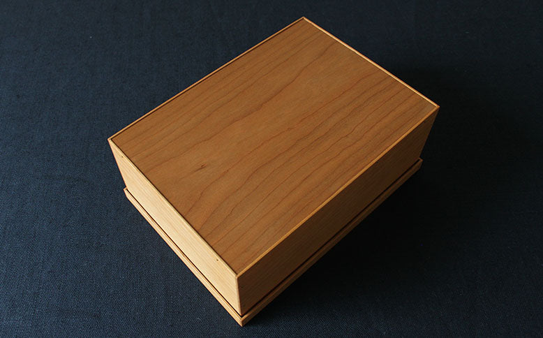 岡野達也／square box