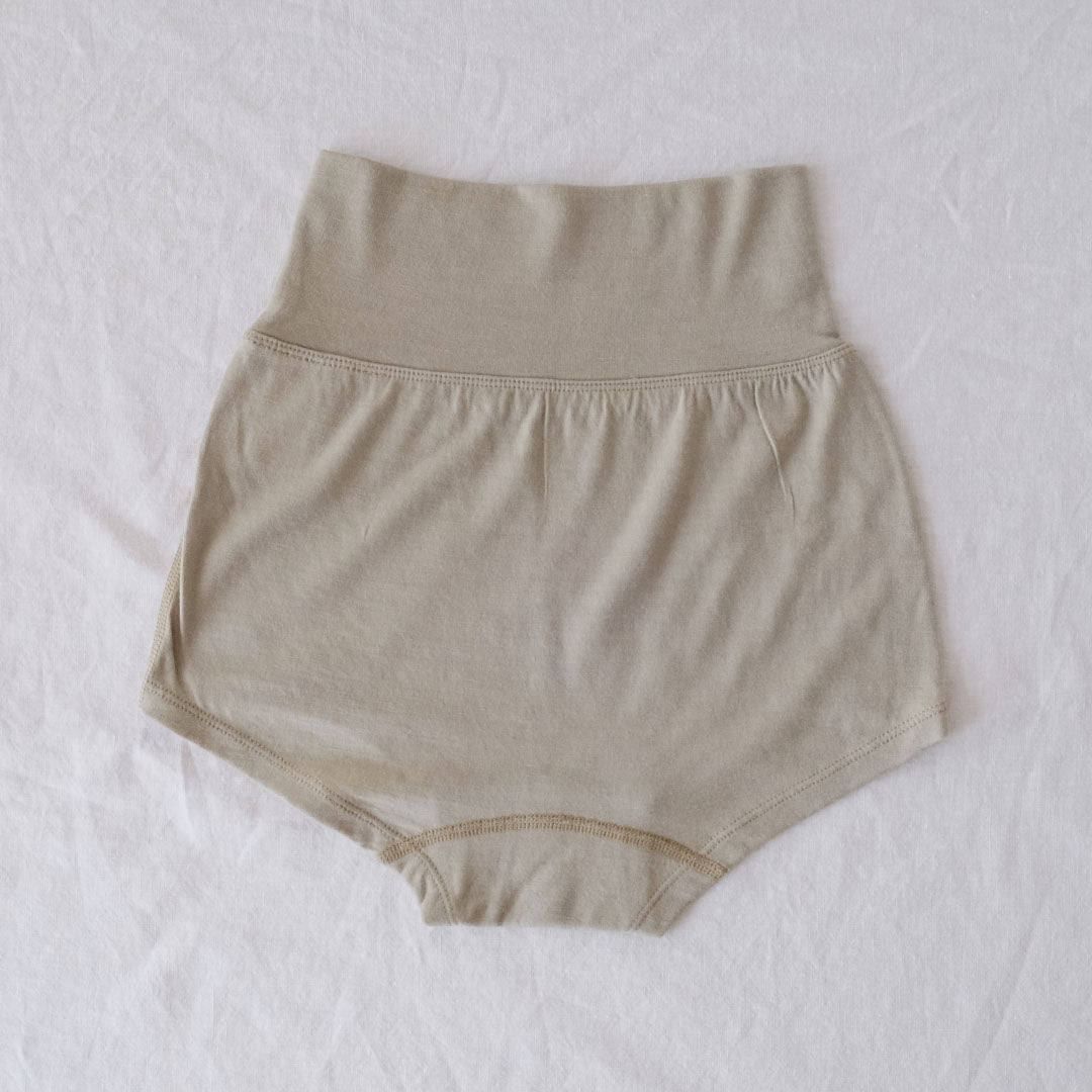 YARN／ファンテイル・アンダーパンツ  カラー（700-20）