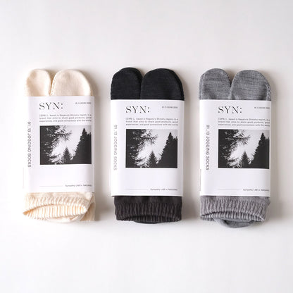 SYN:／JOGGING SOCKS