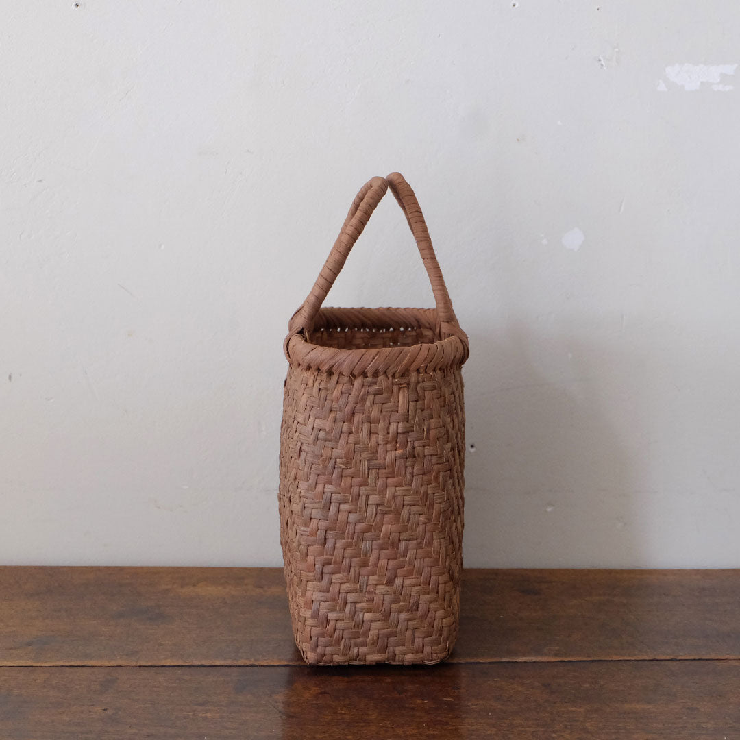 宮本工芸／【受注商品】山ぶどうかご　あじろ編みからみ手　小