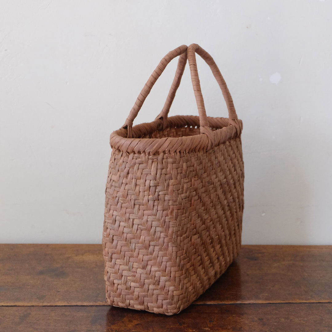 宮本工芸／【受注商品】山ぶどうかご　あじろ編みからみ手　小